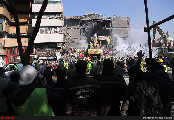 همه آنها که در پلاسکو مسئولند