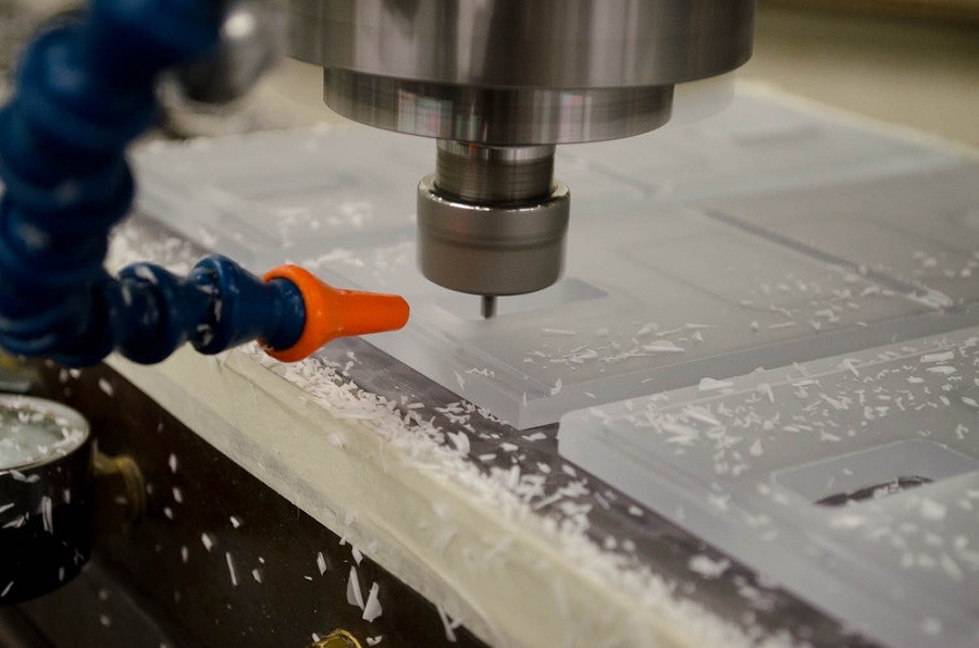 آموزش کار با دستگاه cnc