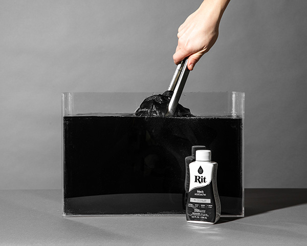 چگونگی رنگ کردن لباسهایی که دوستشان داریم