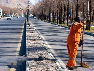 بابت اضافه کاری، هیچ پولی نمی‌دهند/ تعطیلی و مرخصی نداریم