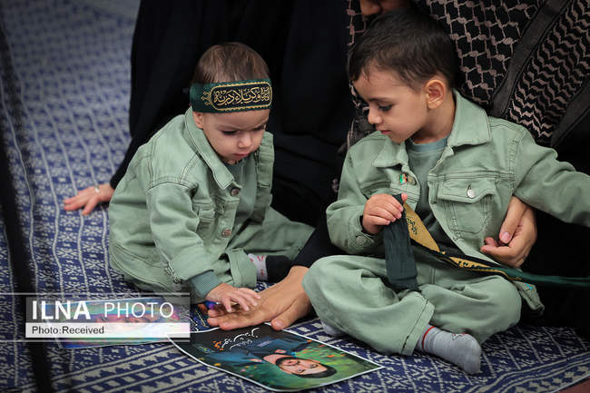 دیدار دانش‌آموزان و دانشجویان با مقام معظم رهبری