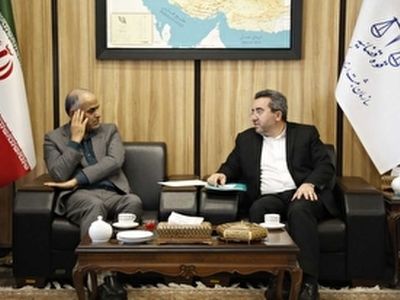 همکاری سازمان ثبت اسناد و املاک کشور و شرکت ایران خودرو در راستای صیانت از حقوق عامه و ثبت طرح‌های صنعتی