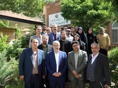 بازدید سرزده استاندار البرز از اداره‌کل ارشاد و خانه مطبوعات استان