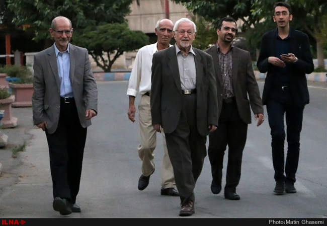 میهمانی افطار محمدرضا عارف 