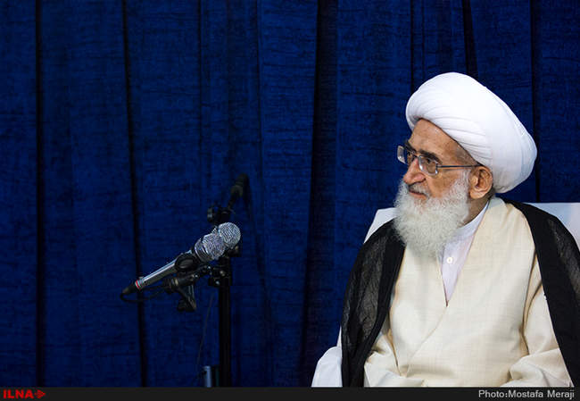 دیدار وزیر تعاون کار و رفاه اجتماعی با مراجع وعلماء شهر قم