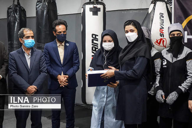 رکورد زنی بانوان کیک بوکسینگ شیرازی