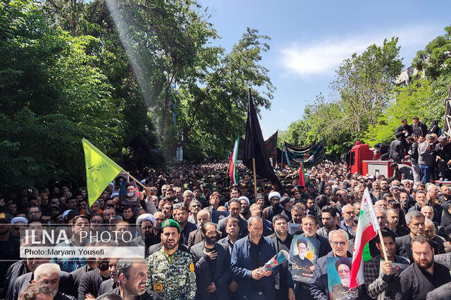 تشییع سومین امام جمعه شهید تبریز