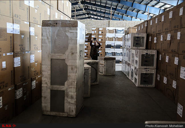 کشف 17 انبار بزرگ احتکار کاغذ، لوازم خانگی و آهن در تهران