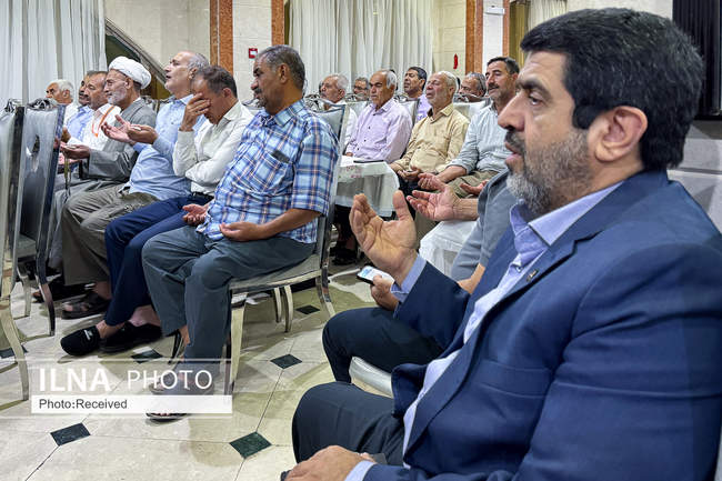 مراسم دعای کمیل زائران ایرانی در مدینه منوره