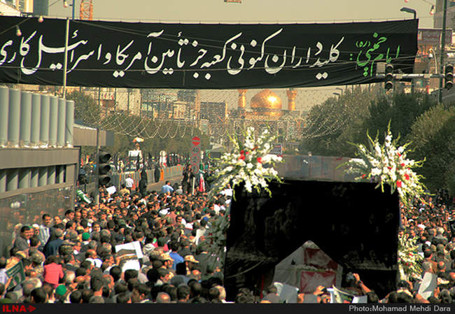 مراسم تشییع پیکر جان باختگان حادثه منا در مشهد مقدس