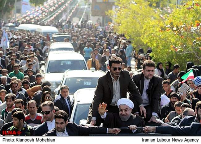 ورود رییس جمهور به بوشهر