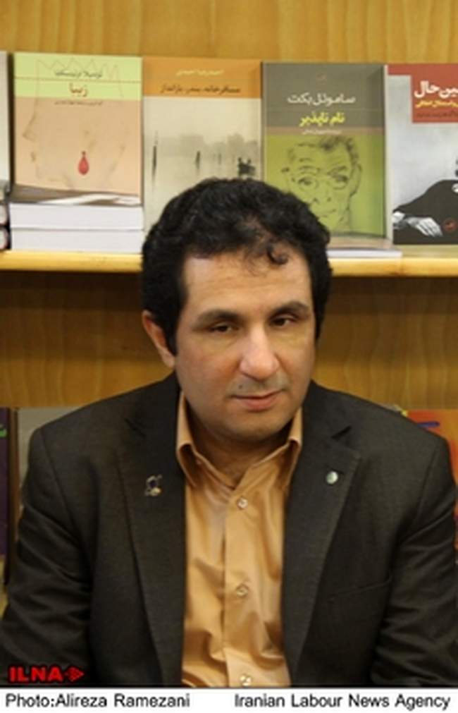 حضور اهالی فرهنگ و کتاب در کتابفروشی‌ها