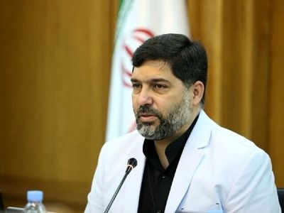انتخاب چهره‌های آشنا روی بیلبوردهای شهر تهران بر چه مبنایی است؟