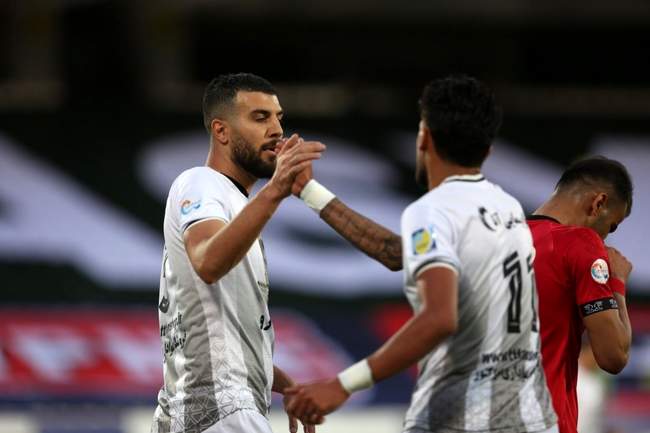 گزارش تصویری از نیمه نخست دیدار پرسپولیس و تراکتور