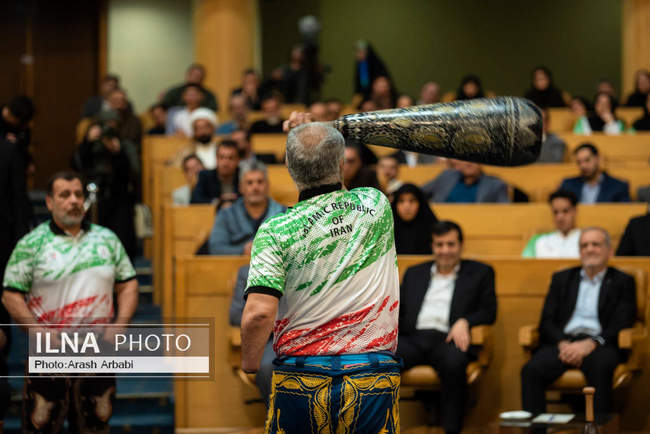 آیین تجلیل از قهرمانان سرافراز پارالمپیک ایران با حضور پزشکیان و دنی