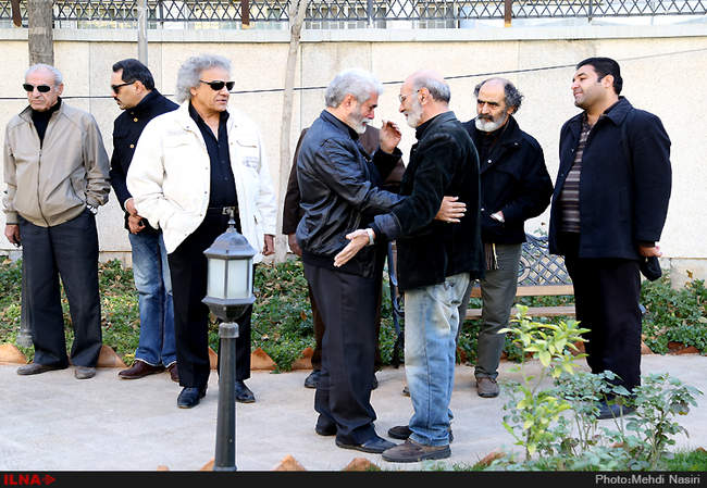 مراسم تشییع پیکر هادی مشکات