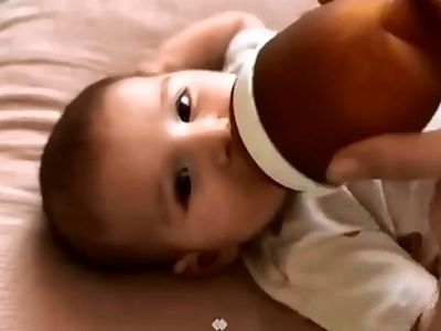 سازمان غذاودارو: مشکل کمبود شیرخشک‌های تخصصی تا ۱۰ روز آینده رفع می‌شود + فیلم