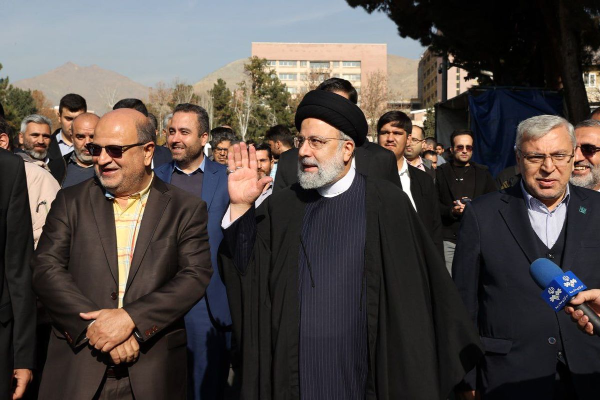رئیسی وارد دانشگاه شهید بهشتی شد