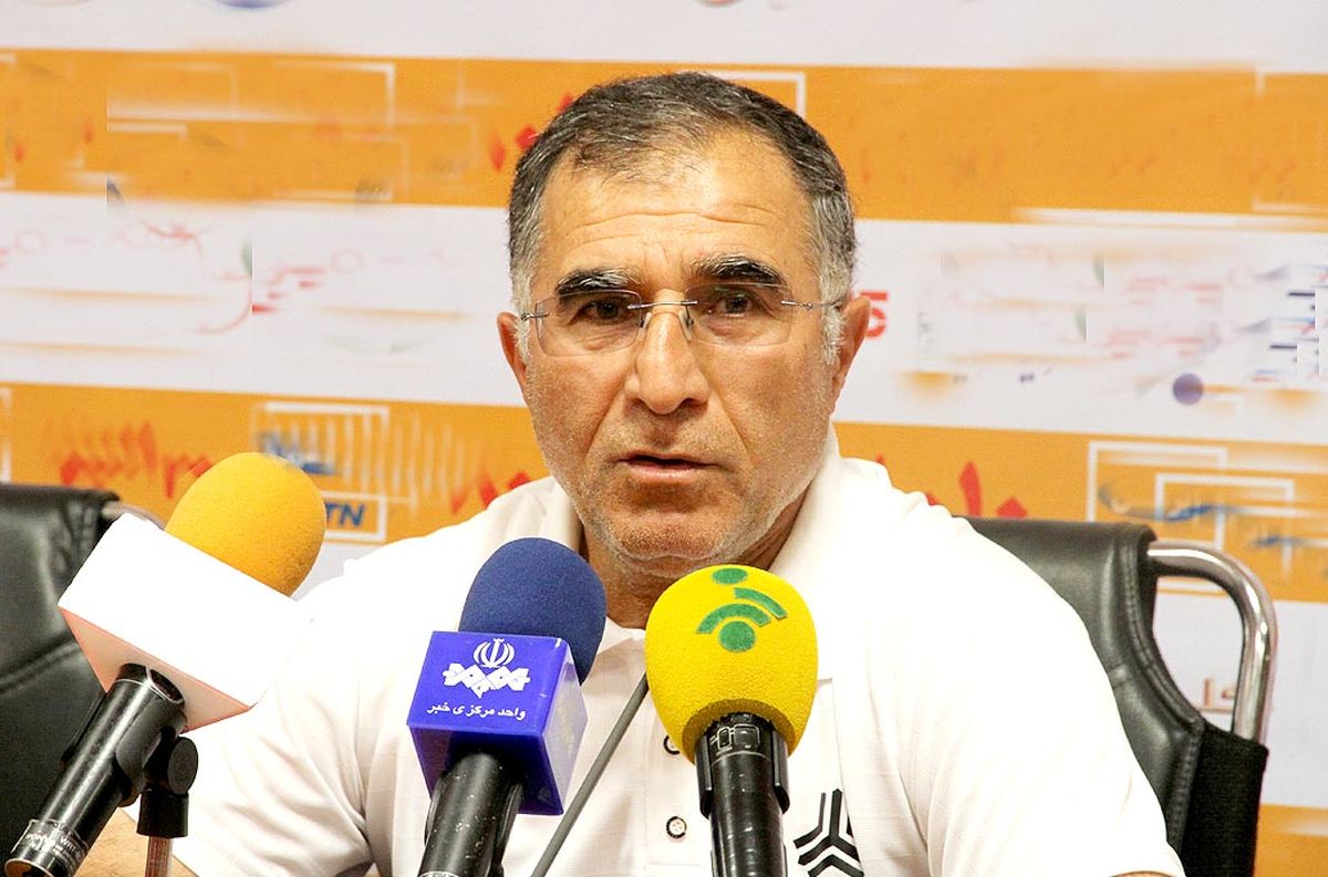 گل‌محمدی باید فورا سرمربی تیم‌ملی شود/ مجموعه پرسپولیس تیم قدرتمندی را تشکیل داده است