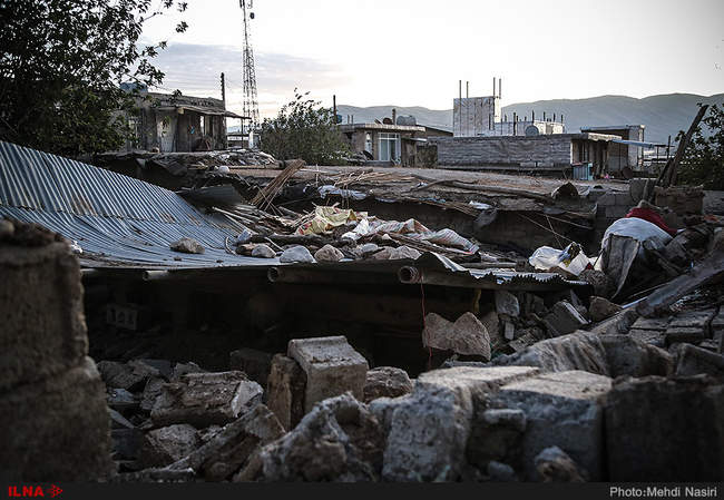 از تلف شدن حیوانات یک روستا تا قنوت میان ویرانه‌های «ازگله»