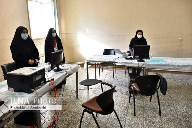 بازدید رئیس دانشگاه علمی کاربردی تهران شرق از مرکز علمی کاربردی خانه