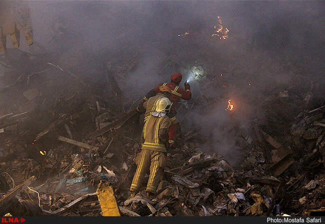 سومین روز حادثه پلاسکو/1