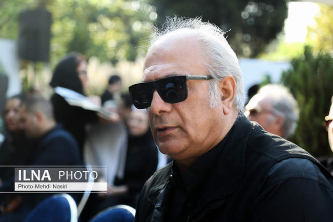 مراسم تشییع پیکر داریوش اسدزاده