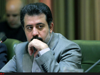 «رانت»، پشت پرده تابلوهای تبلیغاتی تهران/اسامی رانت‌خواران باید فاش شود