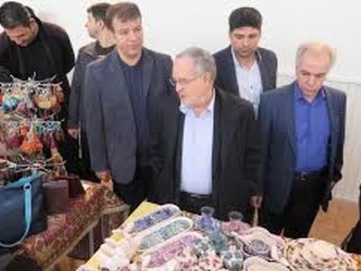 هنرمندان  از فضای مجازی برای عرضه تولیدات خود استفاده کنند