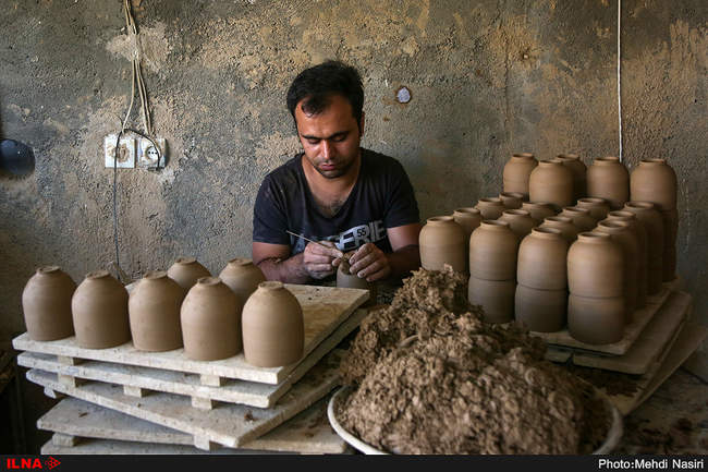 سفال لالجین هنری ماندگار و درخشان 