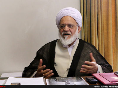 دیدار جامعه روحانیت با روحانی را تایید نمی‌کنم/ ریشه خشونت علیه روحانیون باید خشکانده شود