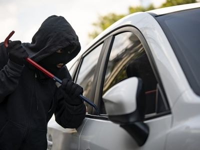 فیلم سرقت بامدادی پژوپارس زیر یک دقیقه