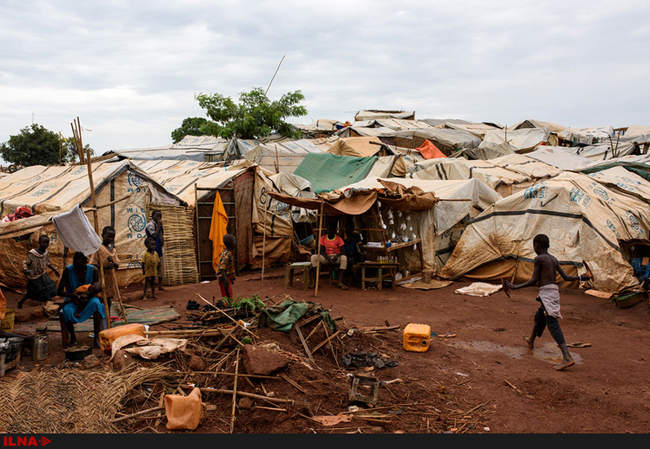 زندگی در اردوگاه محاصره شده توسط سیم خاردار در جنوب سودان