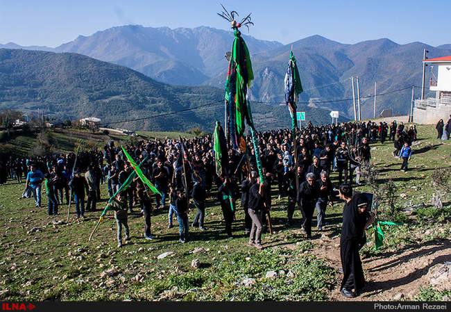 عزاداری روز عاشورا در روستای آغوزگَله-ساری