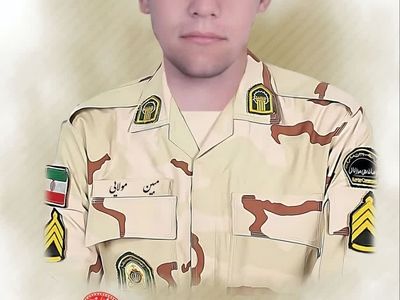 مرزبان  هنگ مرزی سردشت در درگیری با قاچاقچیان مسلح شهید شد