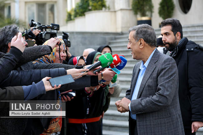 حاشیه جلسه هیات دولت- ۸ اسفند