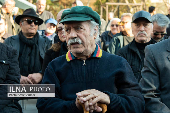 مراسم تشییع پیکر عنایت بخشی