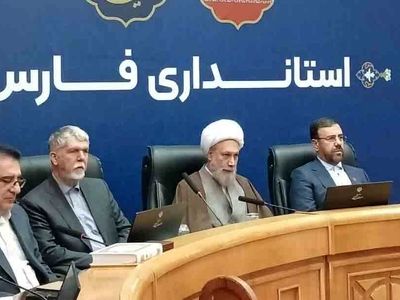 حمایت وزارت فرهنگ از تکمیل سند سومین حرم و کتابخانه مرکزی شیراز/لازم‌الاجراشدن آیین‌نامه جدید شورای فرهنگ عمومی