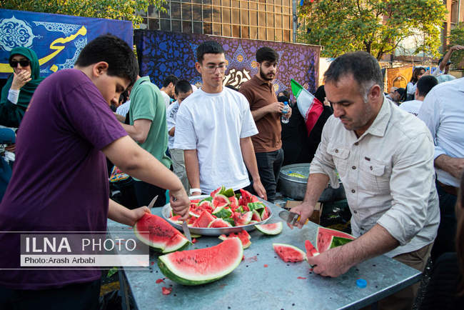 «مهمانی ۱۰ کیلومتری غدیر»