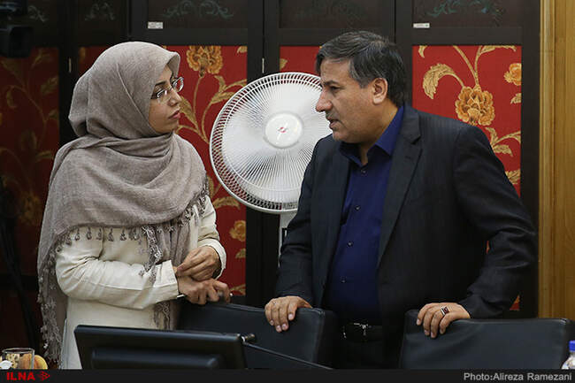 آخرین جلسه ارایه برنامه کاندیداهای شهرداری 