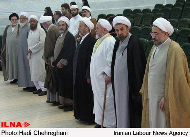 نخستین همایش تقدیر از آثار و پایان نامه‌های تقریبی