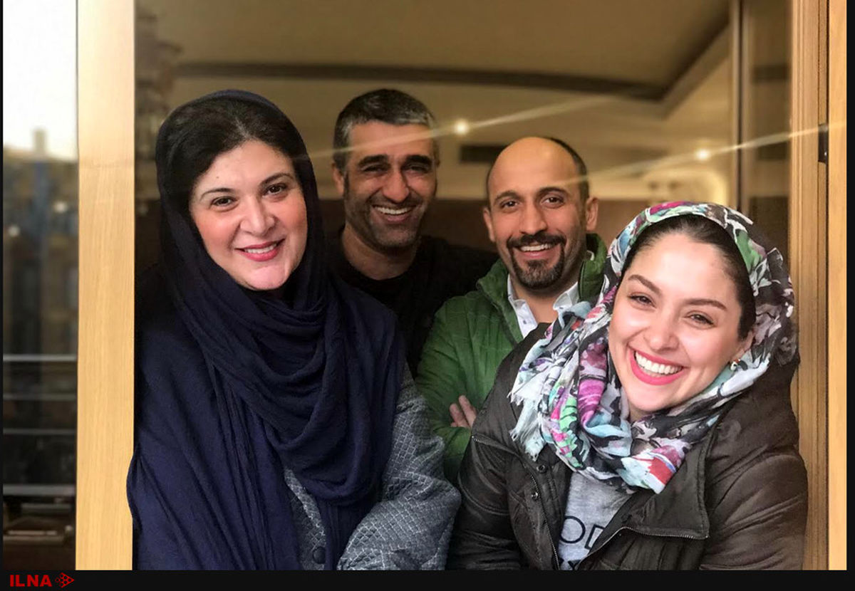 پژمان جمشیدی و ریما رامین‌فر در نمایشی از علی سرابی
