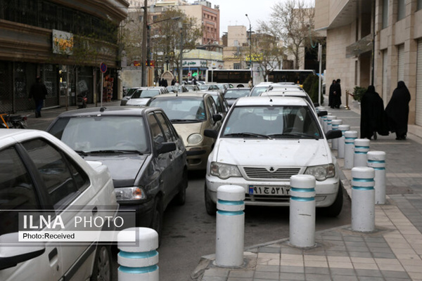 تهران ۱.۵ میلیون "جای پارک خودرو" کم دارد/ تهرانی‌ها به طور متوسط ۲۰ دقیقه دنبال جایی برای پارک هستند 
