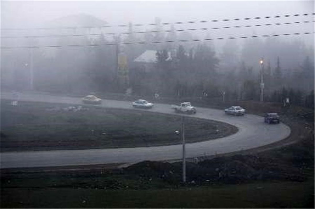  محورهای شمالی و منتهی به تهران میزان باران و مه‌گرفتگی می‎شوند