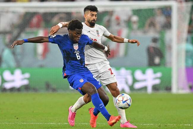 FBL-WC-2022-MATCH34-IRI-USA (5)