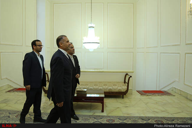 دیدار رئیس گروه دوستی ایران و پارلمان اروپا با محمد جواد ظریف