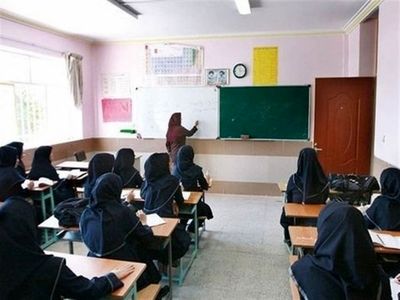 اقدام هوشمندانه خانم معلم زندگی شاگردش را نجات داد/فیلم