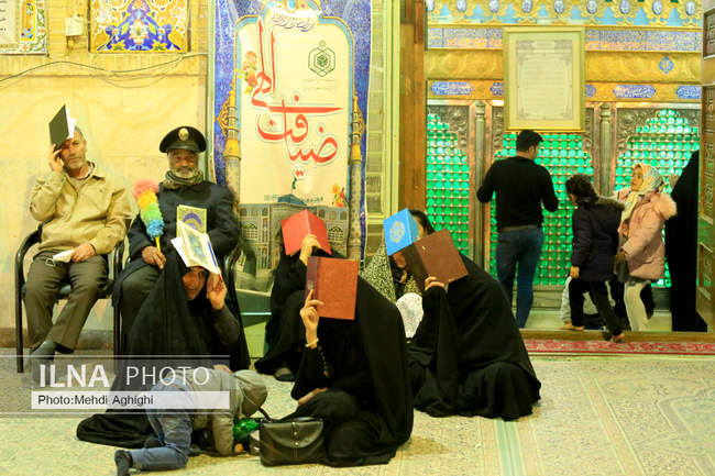 شب بیست و سوم ماه رمضان در امامزاده ابراهیم بن موسی الکاظم ( ع ) قوچان