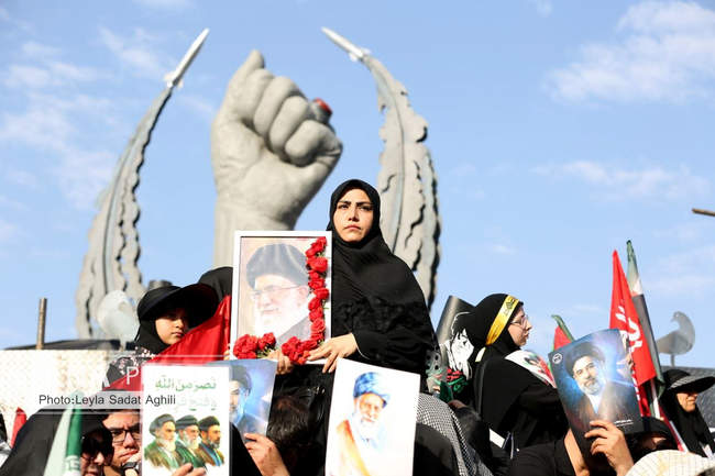 مراسم تشییع پیکر مطهر رهبر شهید انقلاب / 1
