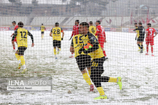 گزارش تصویری بازی پرسپولیس و سپاهان اصفهان